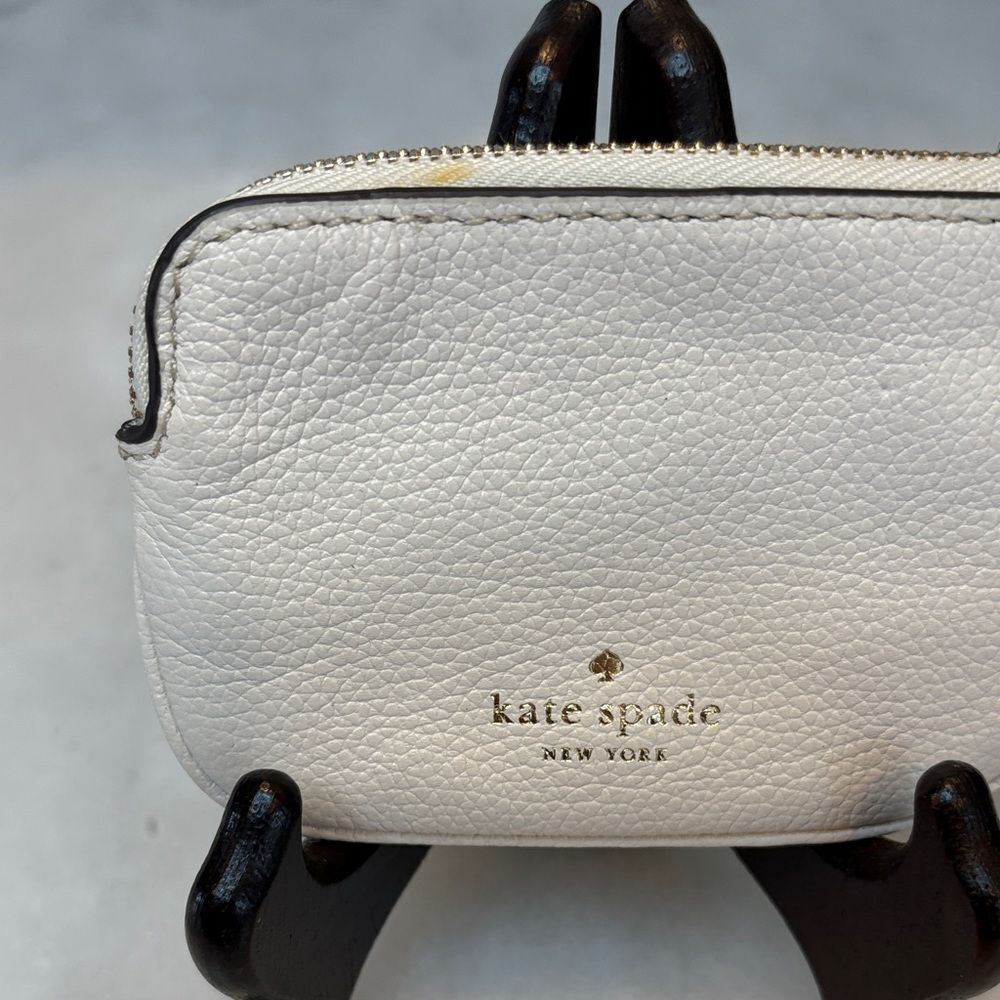 Kate Spade Change Coin Purse Pebbled Leather Key Chain Coin Purse - Picture 5 of 13
